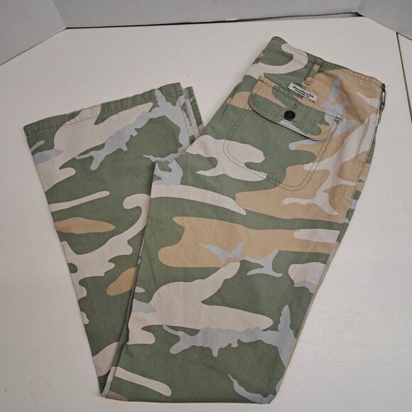 Abercrombie & Fitch Pants - Vintage Abercrombie & Fitch Green And Tan Camo Pants Split Hem Women's 8
